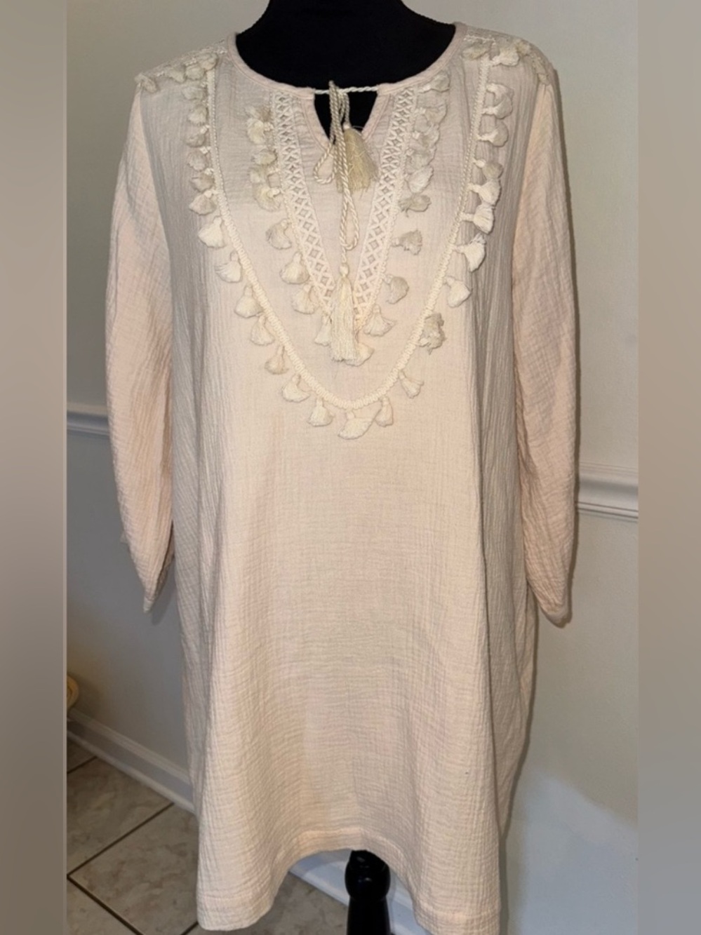 ❤️ Umgee Large NWOT Cream Boho Tunic with Tassel Detail Hippie Natural Girl (B4)